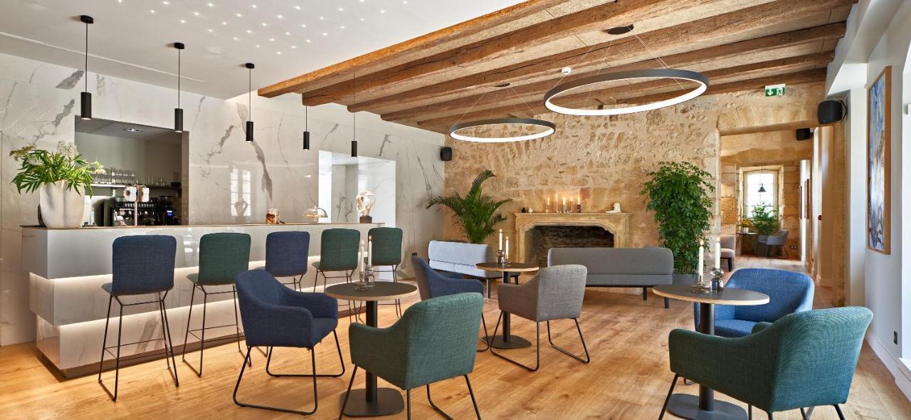 Hotel Le Chevalier Bleu Monpazier Bagian luar foto