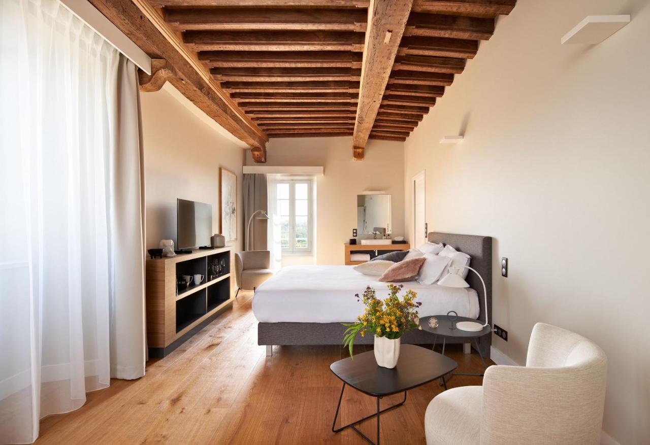 Hotel Le Chevalier Bleu Monpazier Bagian luar foto