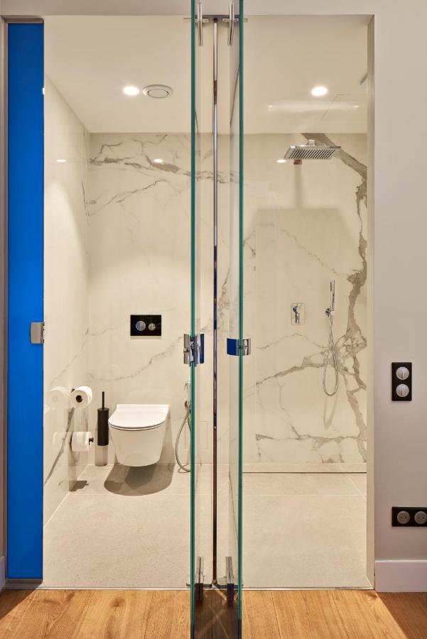 Hotel Le Chevalier Bleu Monpazier Bagian luar foto